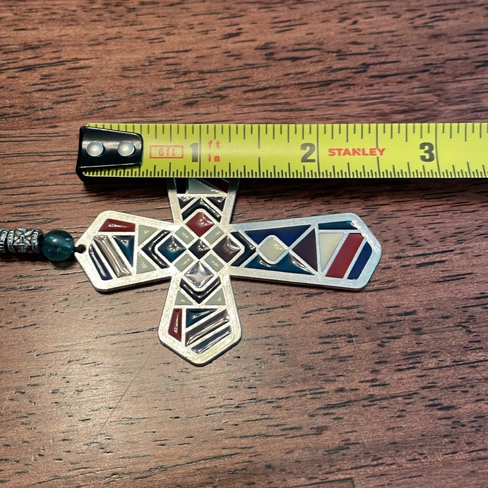 Colorful rear view mirror cross pendant - Picture 8 of 10